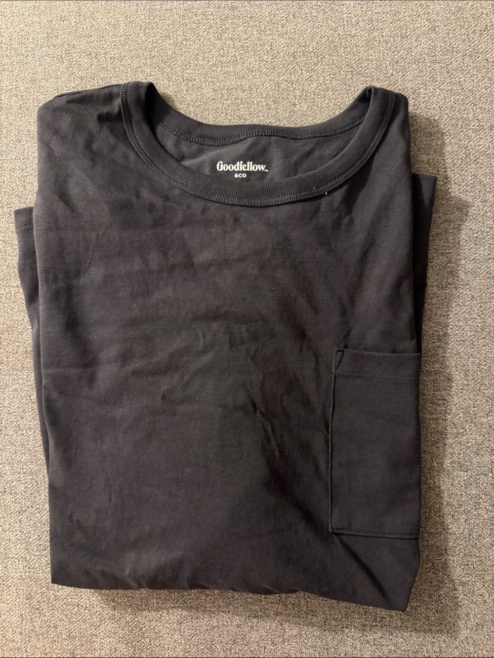 3/$15- Goodfellow & Co Short-Sleeve Pocket Tee
